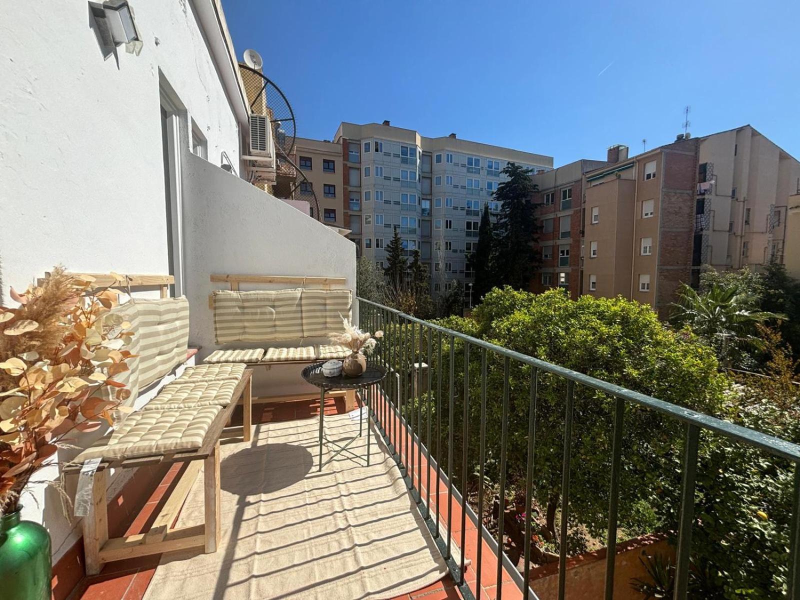 Appartement Piso En Gracia De 3 Dobles Suits