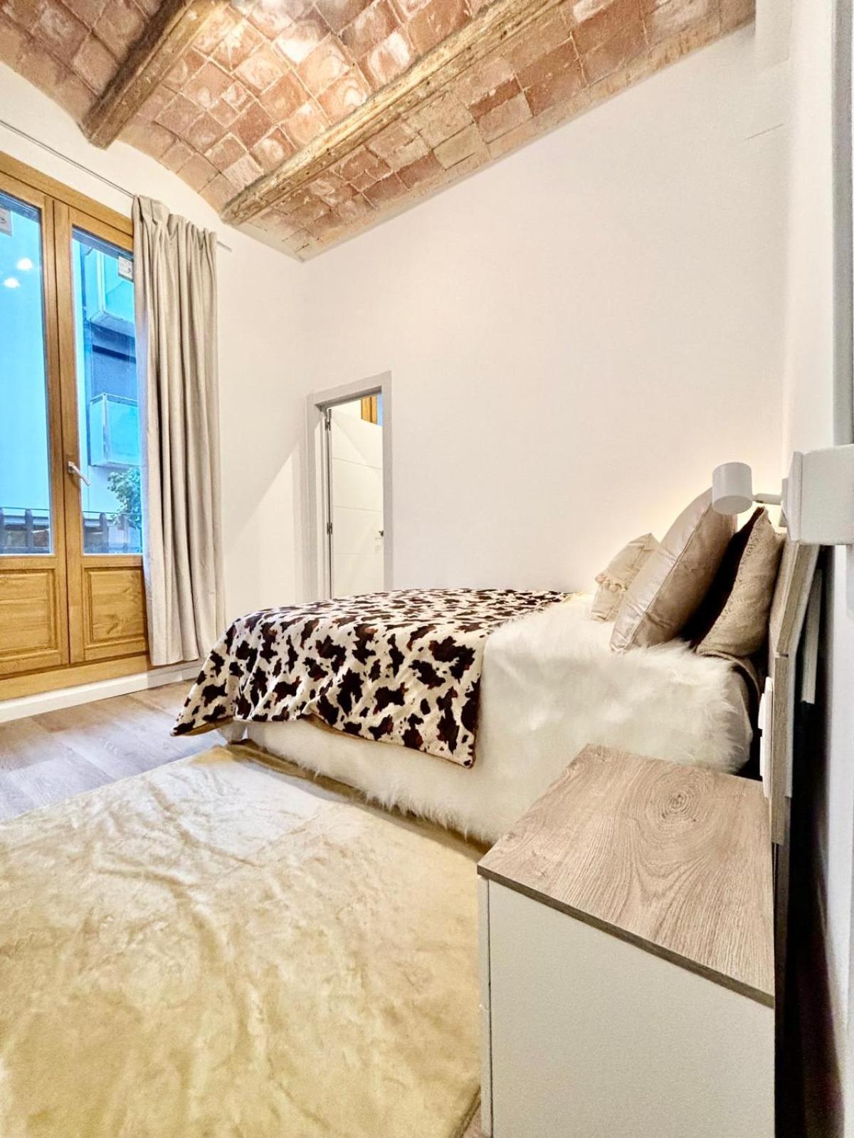 Appartement Piso En Gracia De 3 Dobles Suits Barcelone